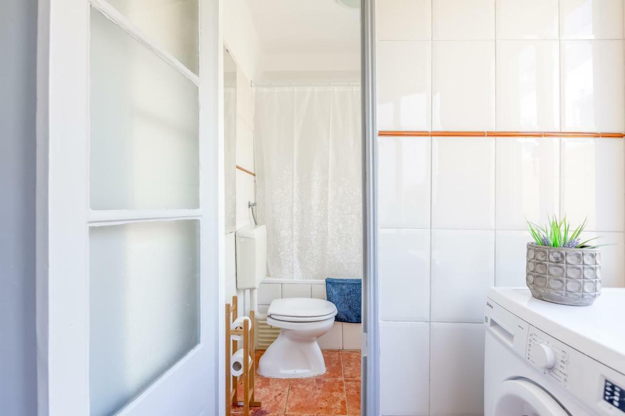 Alfama Spacious And Central Amazing Apartment, By Timecooler Lisboa Extérieur photo
